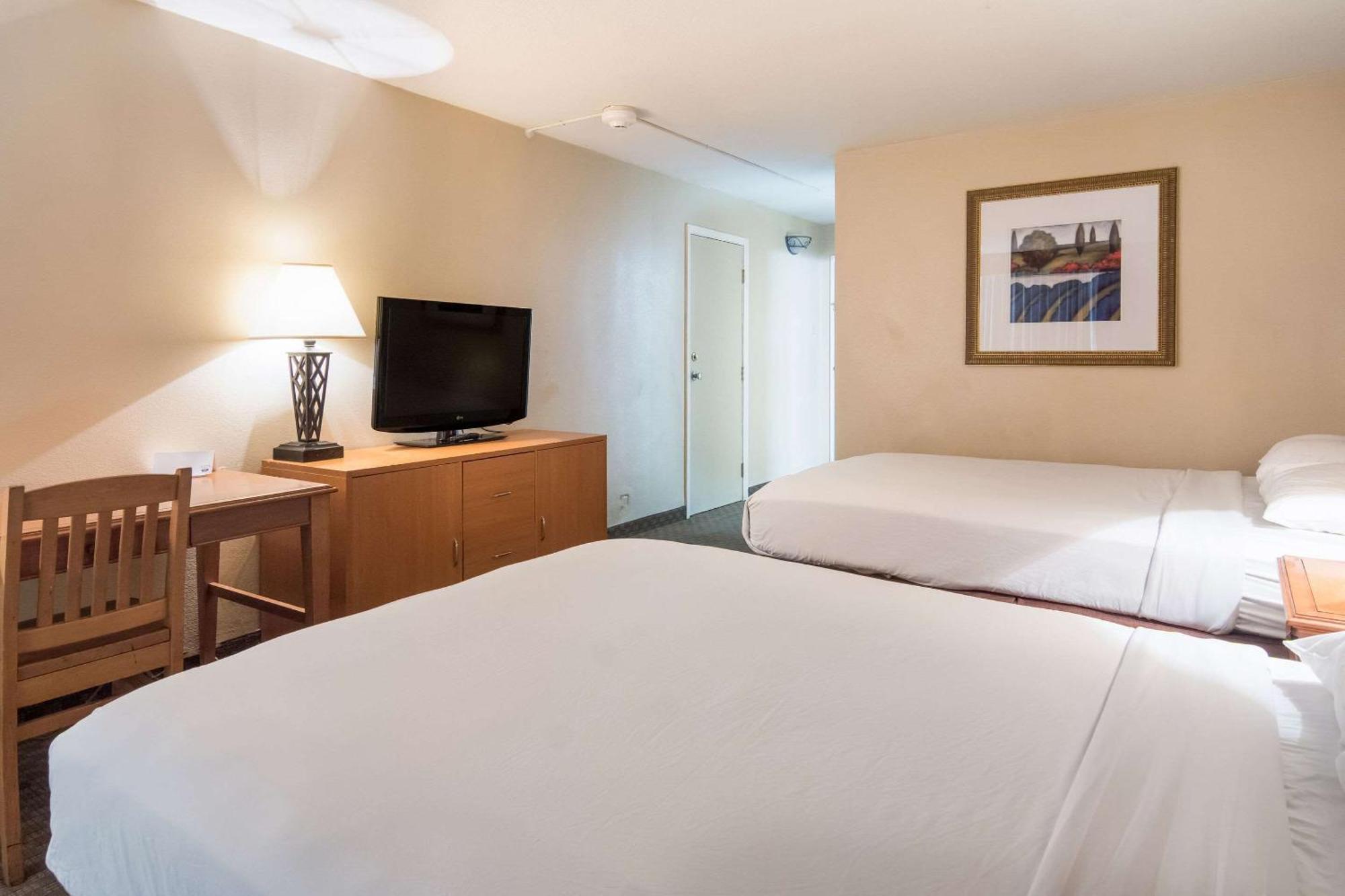 Rodeway Inn Duncanville Eksteriør bilde